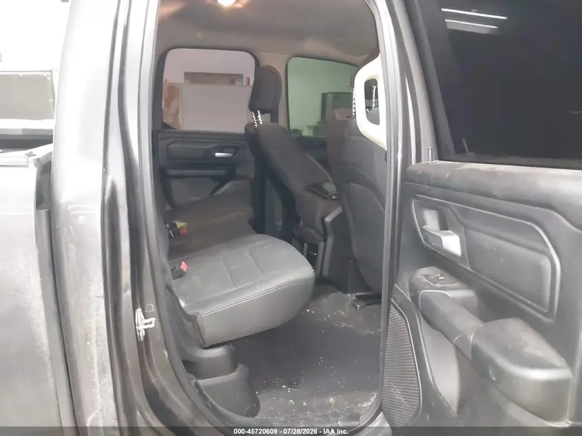 2019 RAM 1500 TRADESMAN  4X2 6'4 BOX