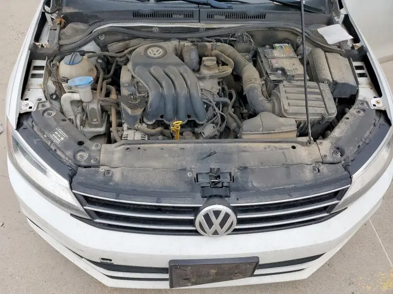 2015 VOLKSWAGEN JETTA BASE  