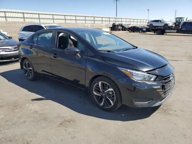 2023 NISSAN VERSA SR