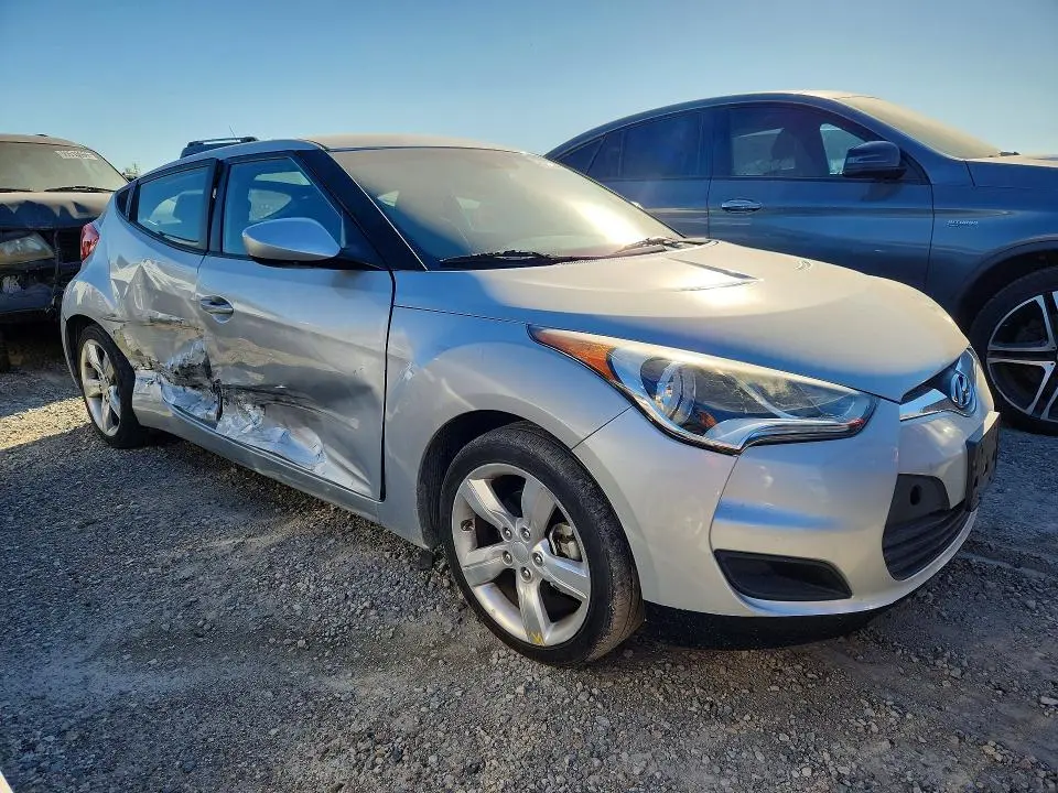2014 HYUNDAI VELOSTER BASE  