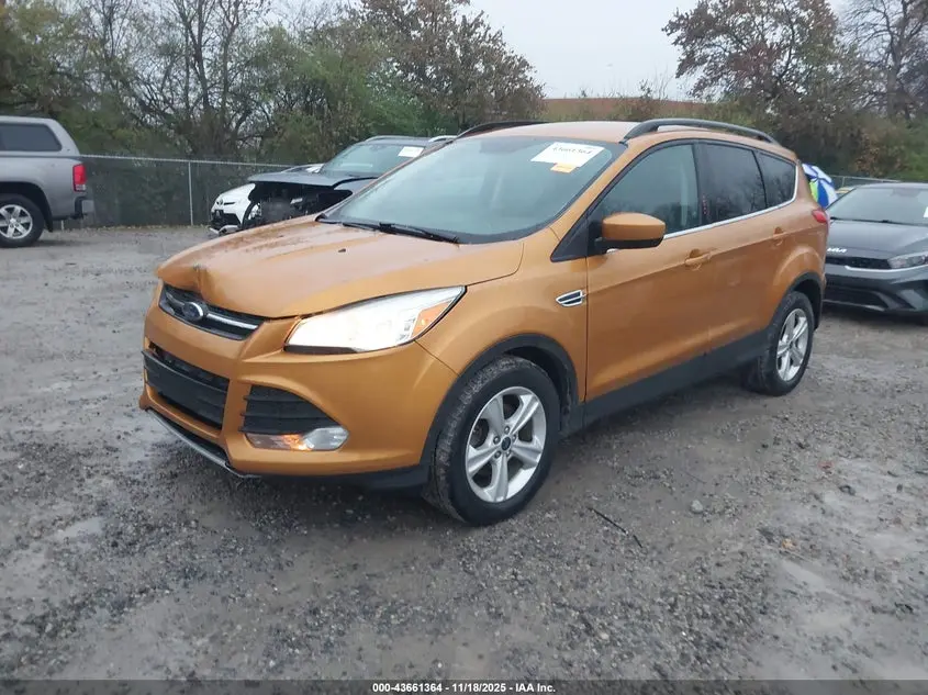 2016 FORD ESCAPE SE