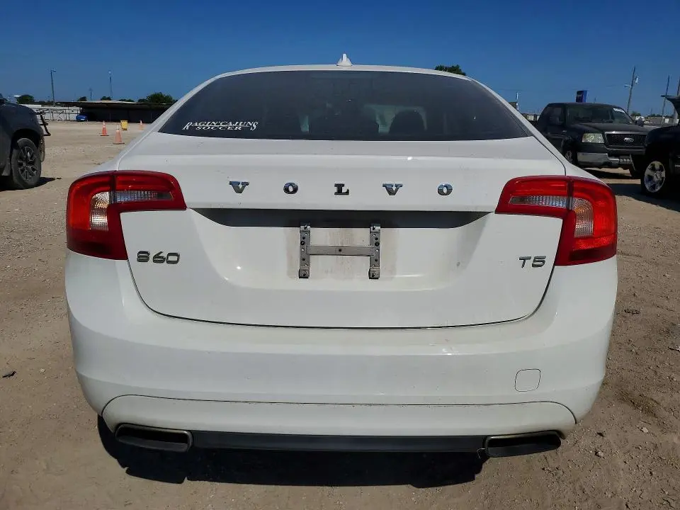 2016 VOLVO S60 PREMIER  