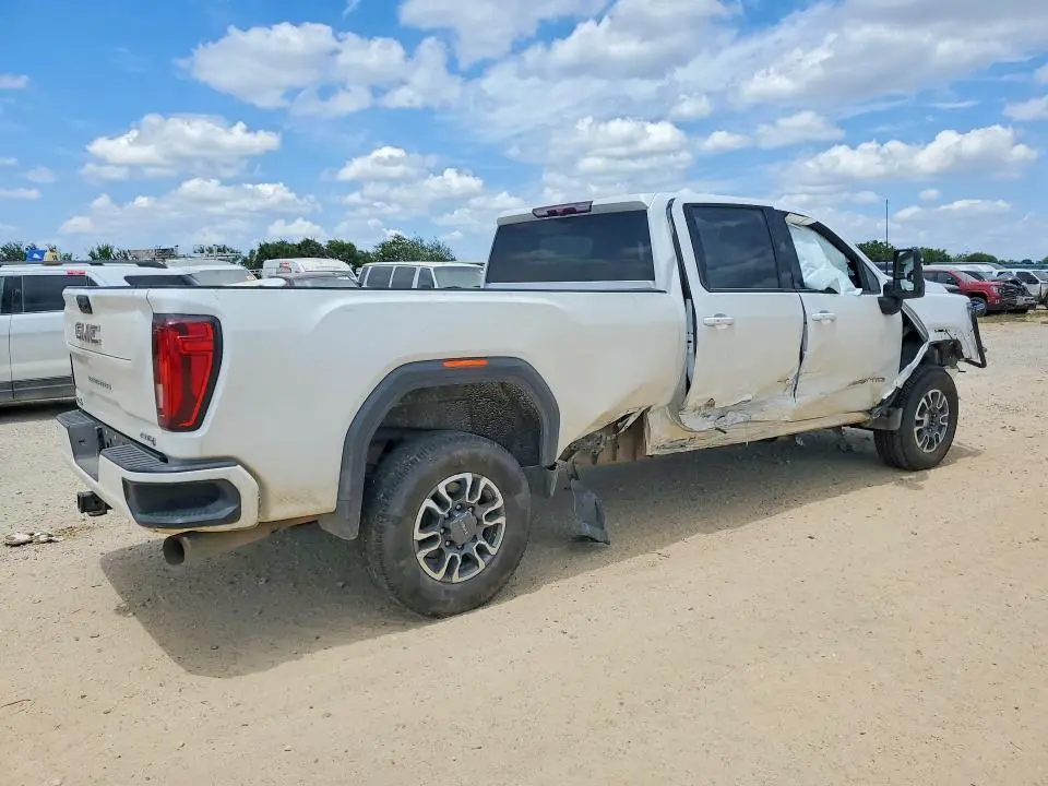 2022 GMC SIERRA K3500 AT4  