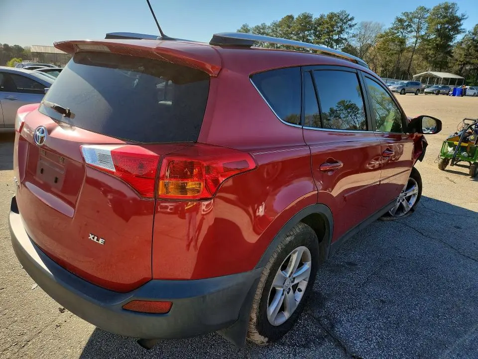 2014 TOYOTA RAV4 XLE  