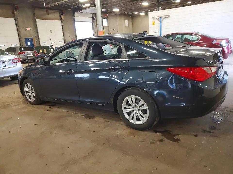 2011 HYUNDAI SONATA GLS  