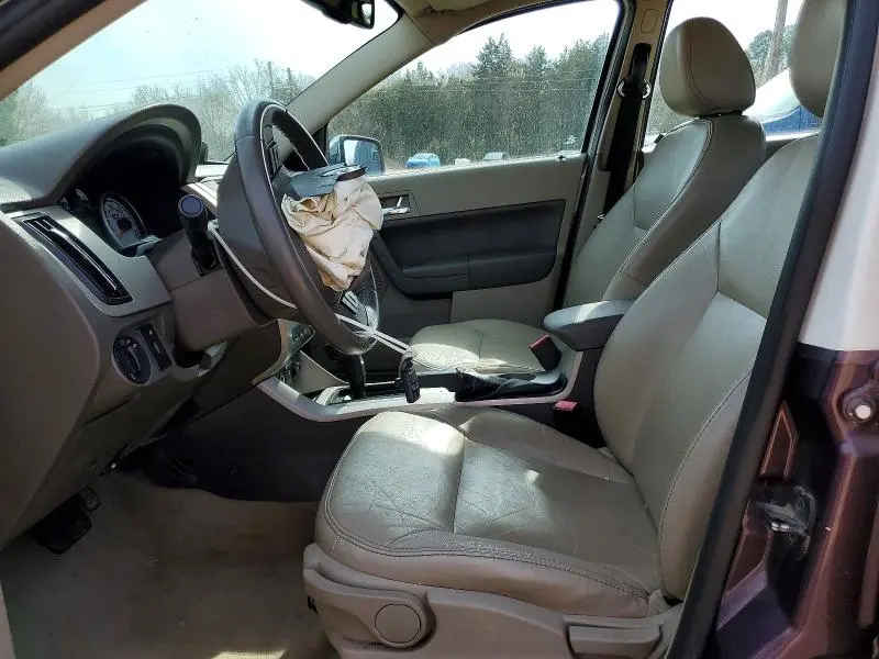 2010 FORD FOCUS SEL  