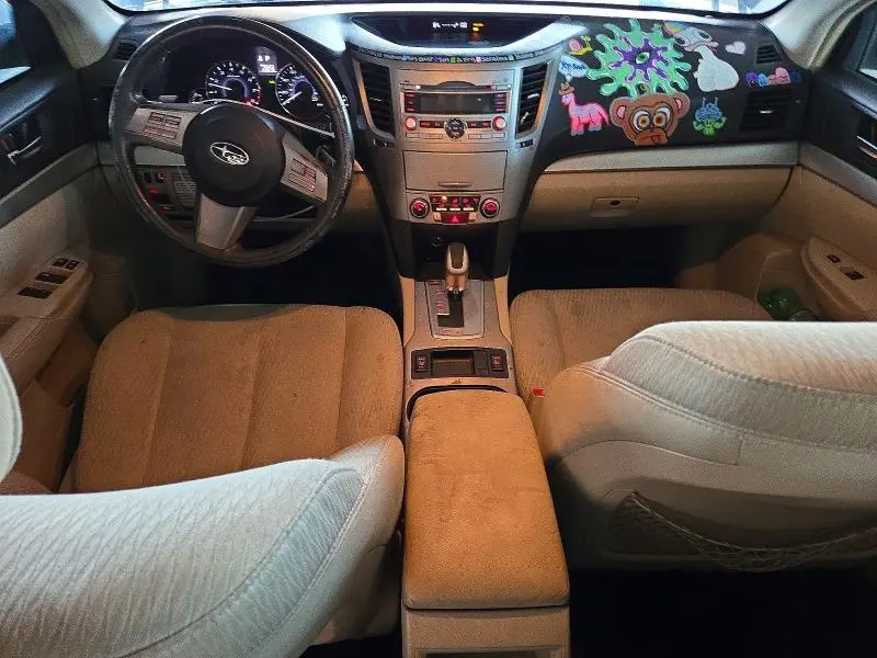2011 SUBARU OUTBACK 2.5I PREMIUM  