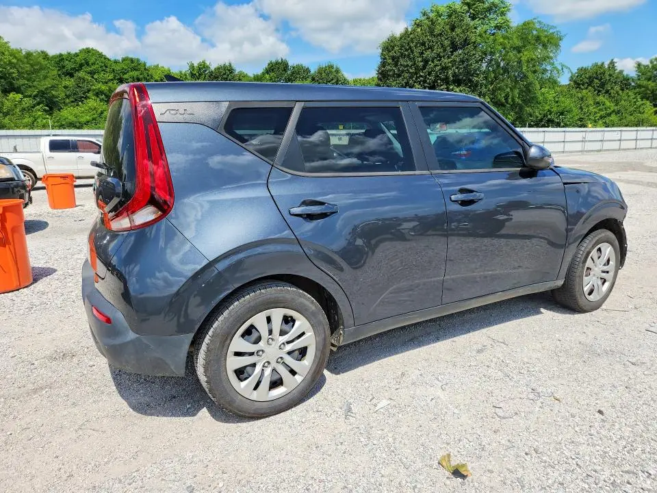 2021 KIA SOUL LX  