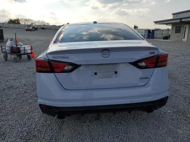 2024 NISSAN ALTIMA SR