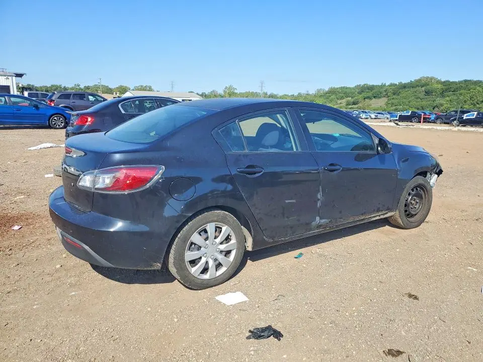 2010 MAZDA 3 I  