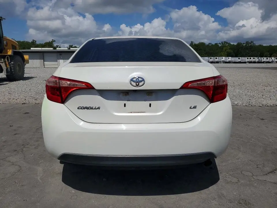 2019 TOYOTA COROLLA LE  