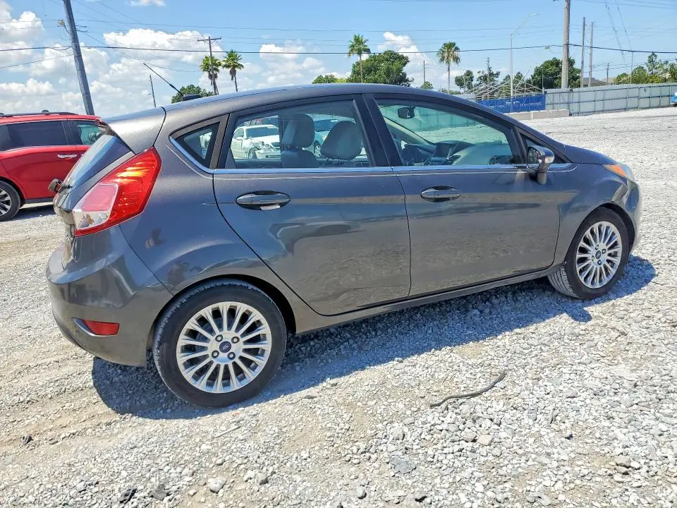 2015 FORD FIESTA TITANIUM  