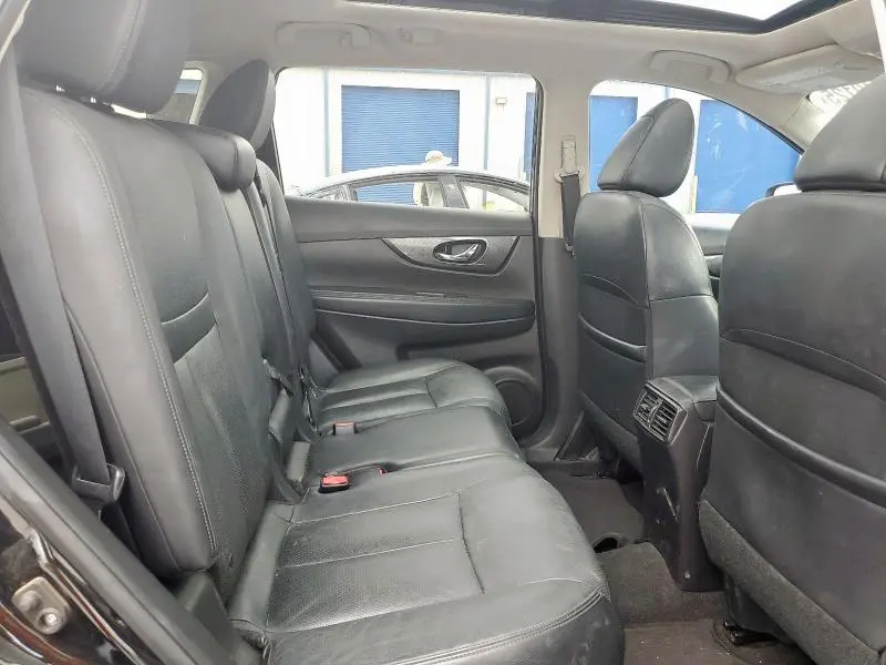 2015 NISSAN ROGUE S  