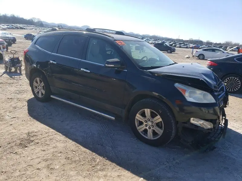 2011 CHEVROLET TRAVERSE LT  