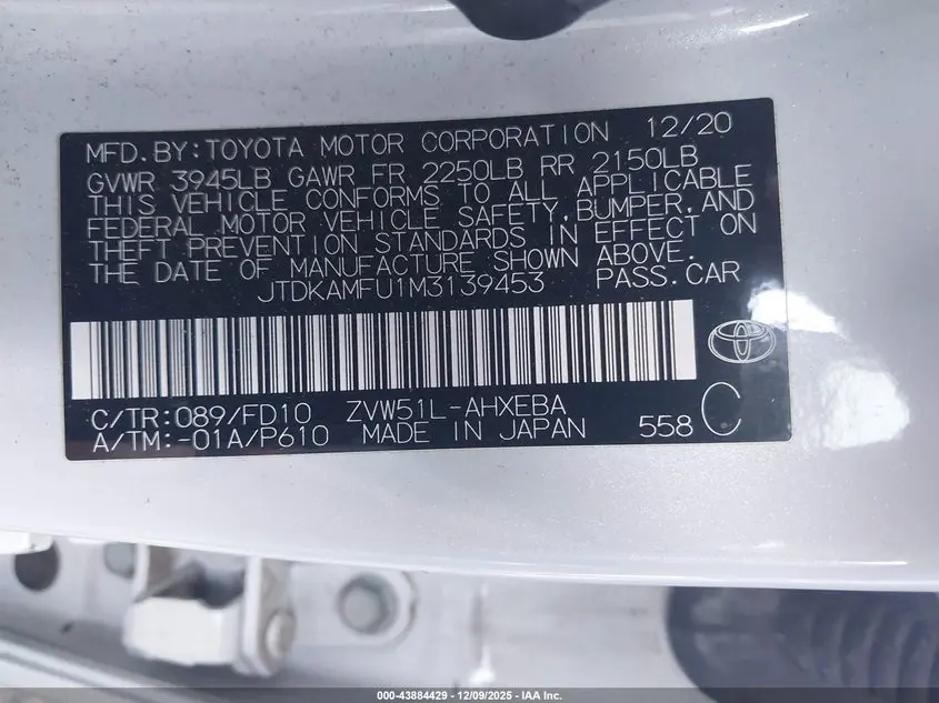 2021 TOYOTA PRIUS LE