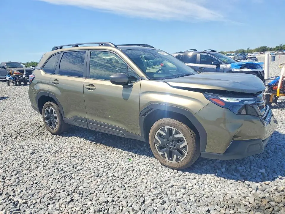 2025 SUBARU FORESTER PREMIUM  