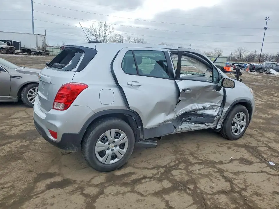 2017 CHEVROLET TRAX LS  