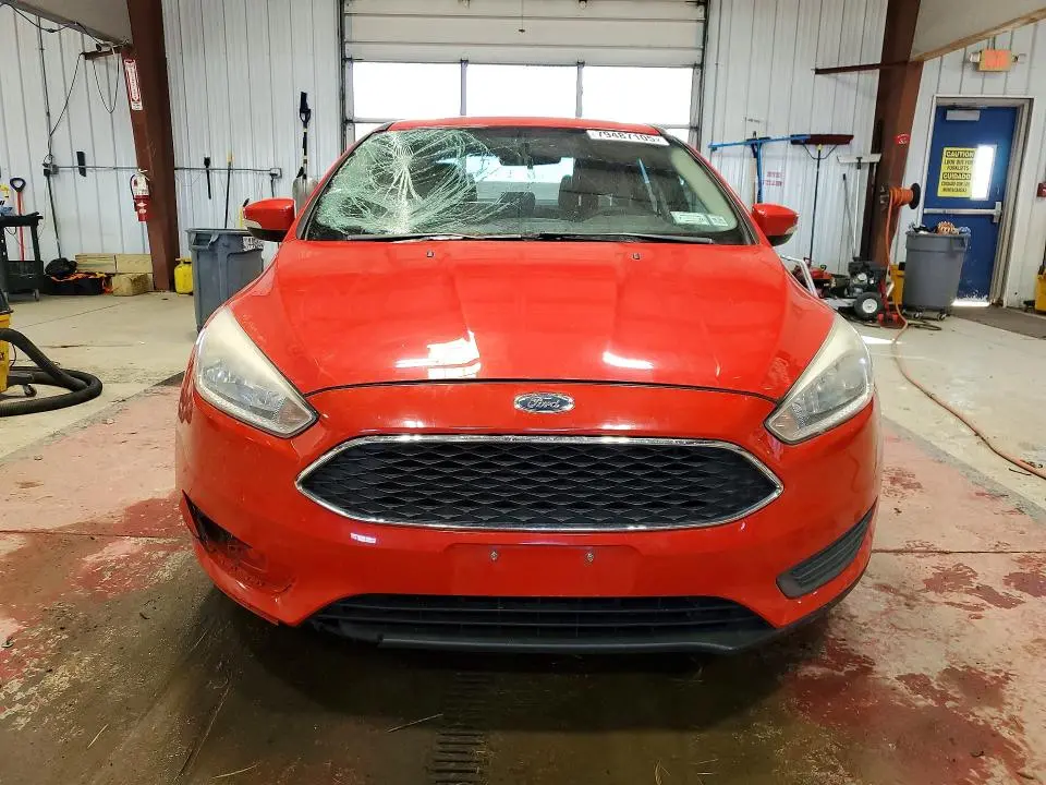 2017 FORD FOCUS SE  