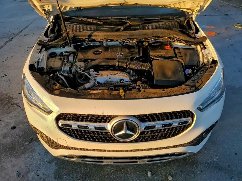 2021 MERCEDES-BENZ GLA 250  