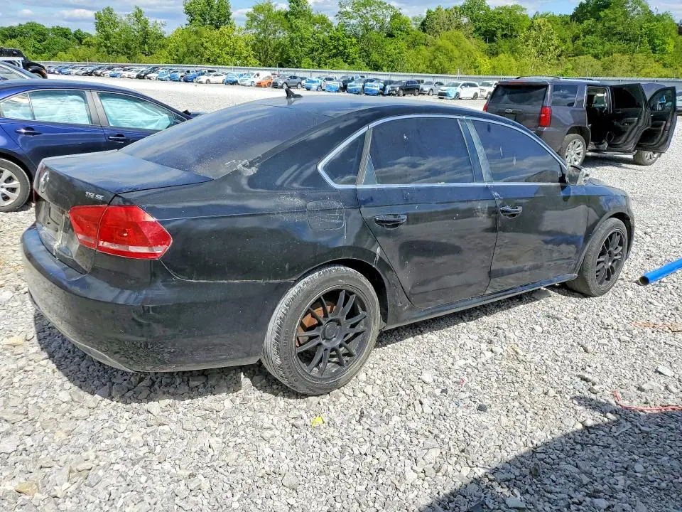 2014 VOLKSWAGEN PASSAT SE  