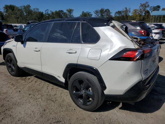 2020 TOYOTA RAV4 XSE