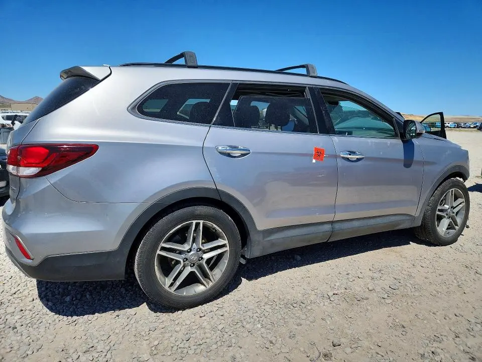 2017 HYUNDAI SANTA FE SE ULTIMATE  