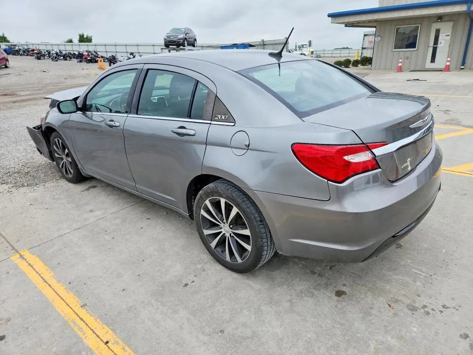 2013 CHRYSLER 200 TOURING  