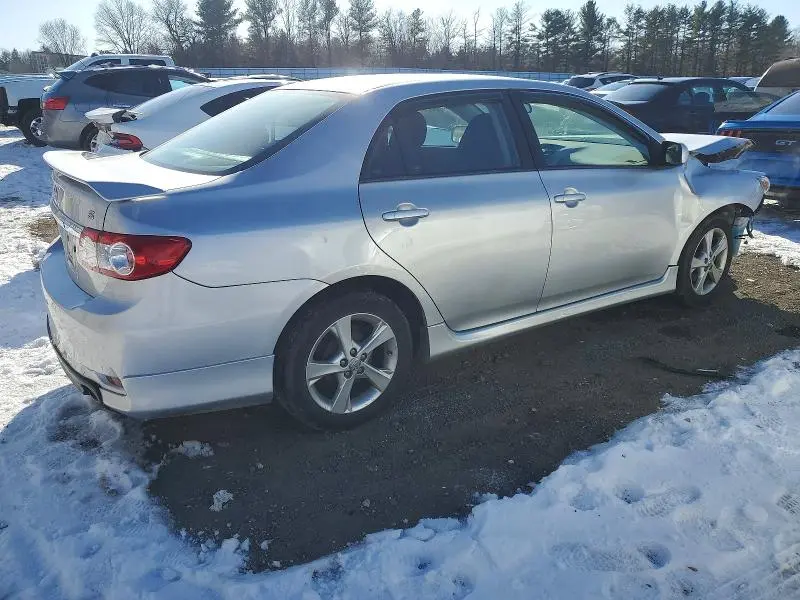 2013 TOYOTA COROLLA BASE  
