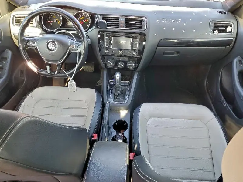2015 VOLKSWAGEN JETTA SE  