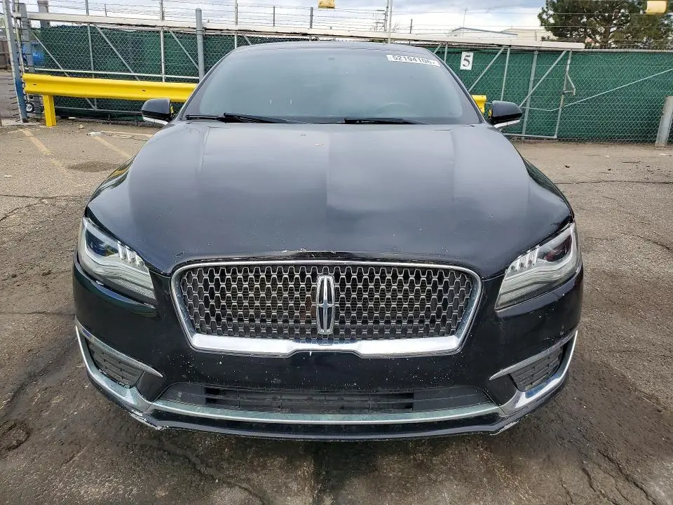 2017 LINCOLN MKZ PREMIERE  