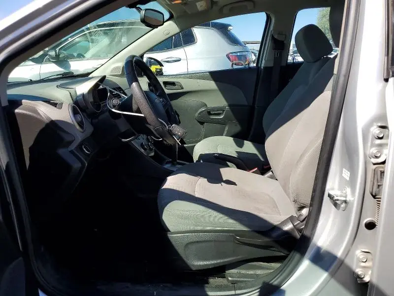2015 CHEVROLET SONIC LS  