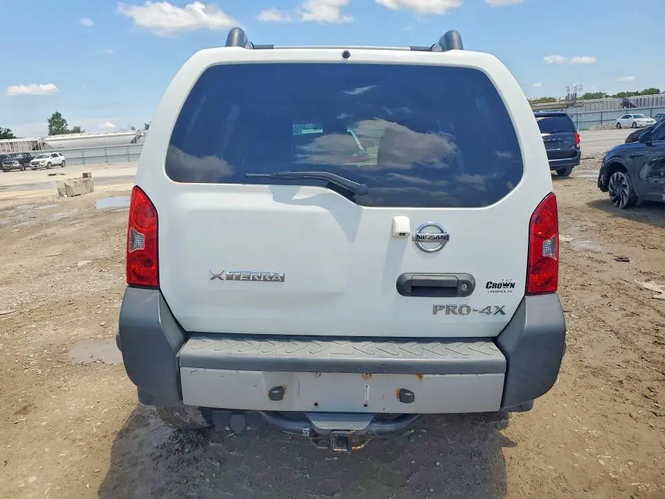 2015 NISSAN XTERRA PRO-4X  