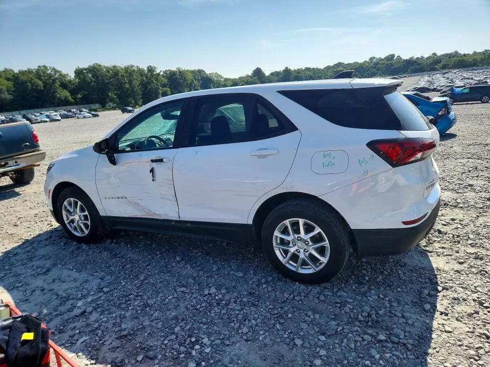 2022 CHEVROLET EQUINOX LS  