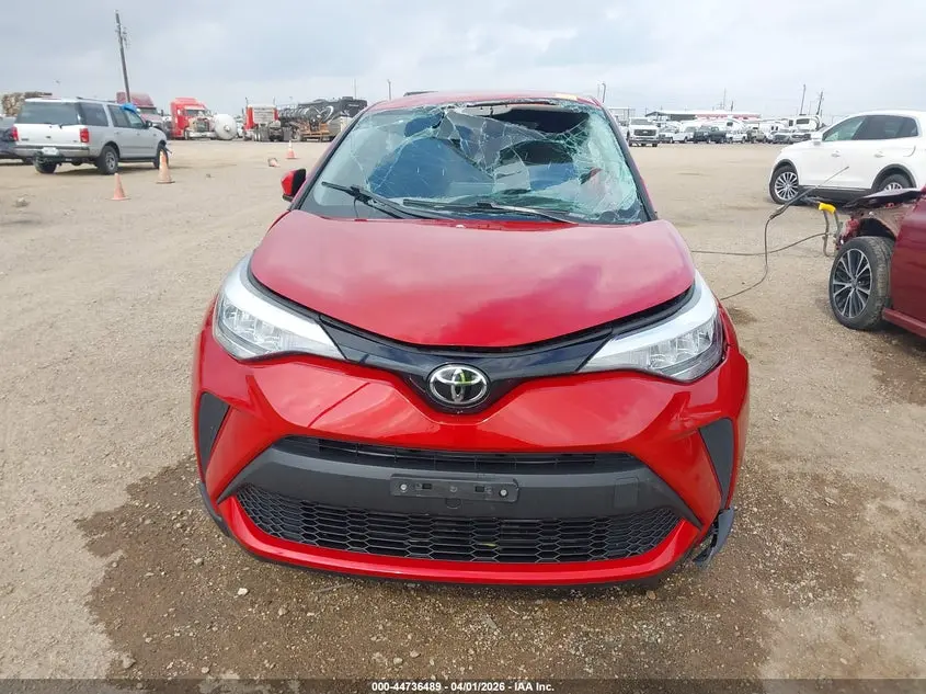 2020 TOYOTA C-HR LE