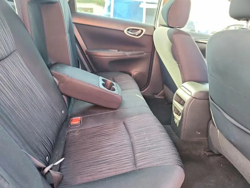 2018 NISSAN SENTRA SV  