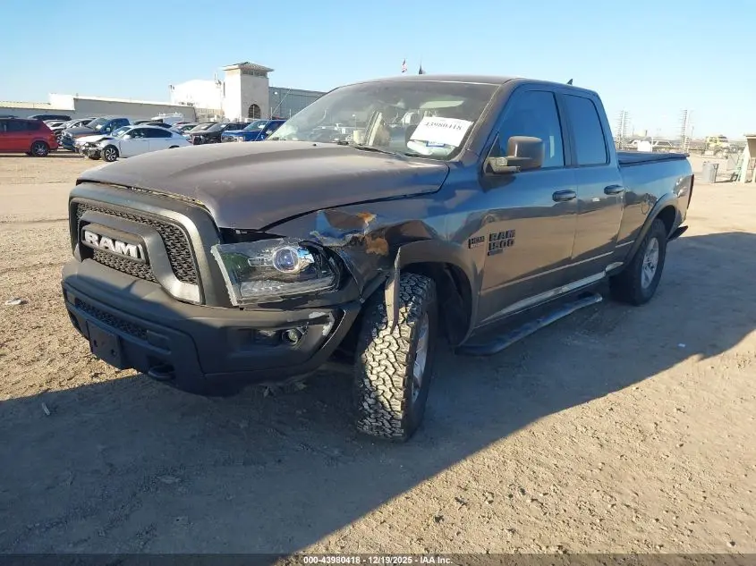 2019 RAM 1500 CLASSIC WARLOCK  4X2 6'4 BOX