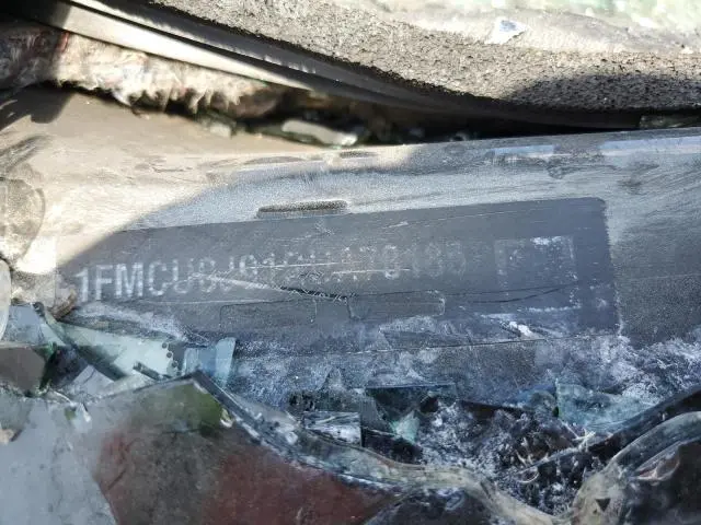 2016 FORD ESCAPE TITANIUM  