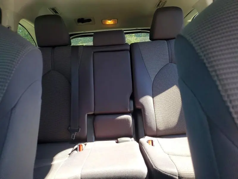 2021 TOYOTA HIGHLANDER L  