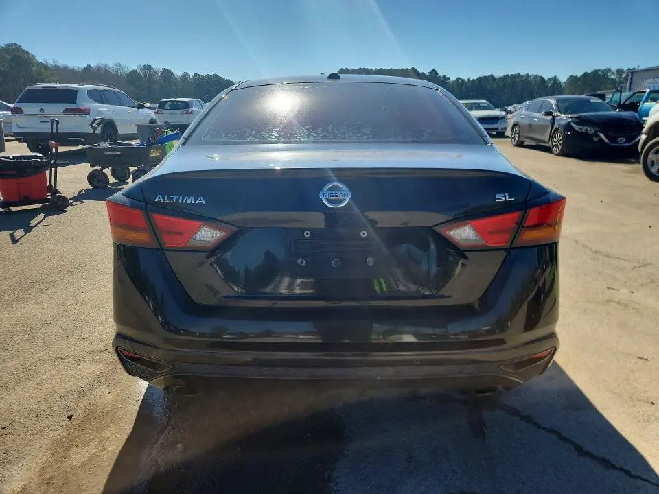 2019 NISSAN ALTIMA SL  