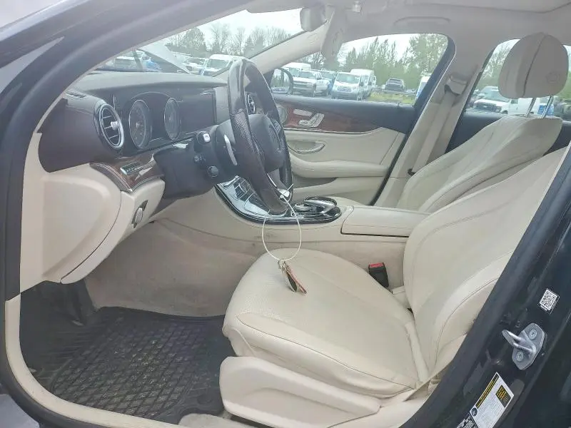 2017 MERCEDES-BENZ E 300 4MATIC  