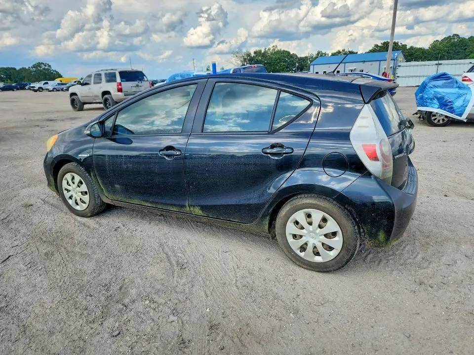 2012 TOYOTA PRIUS C TWO  