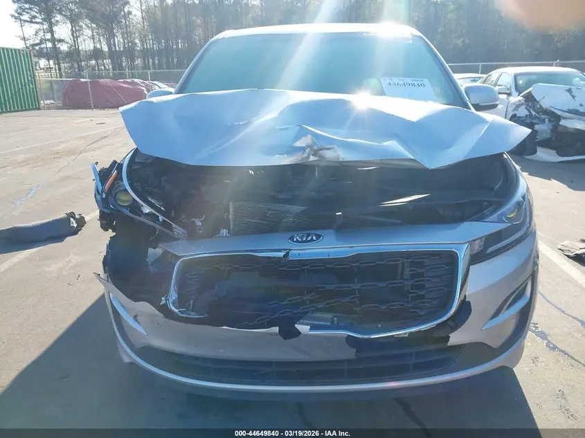 2021 KIA SEDONA LX
