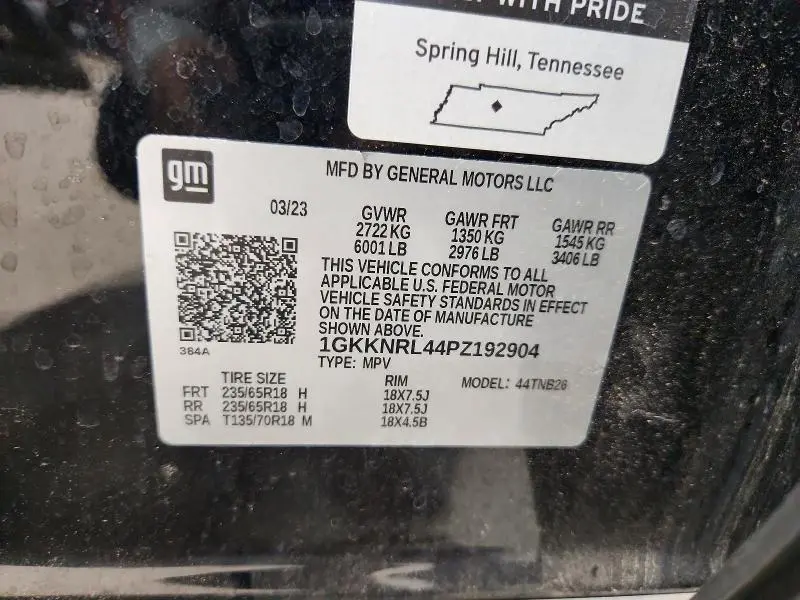2023 GMC ACADIA SLE  