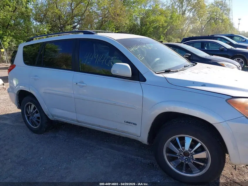 2011 TOYOTA RAV4 LIMITED