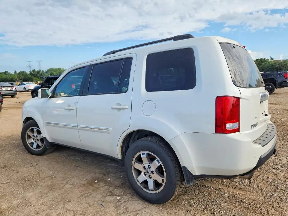 2011 HONDA PILOT TOURING  
