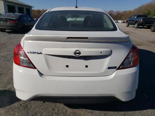 2015 NISSAN VERSA S  