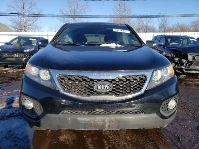 2013 KIA SORENTO LX  
