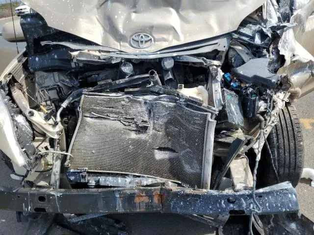 2013 TOYOTA SIENNA XLE  