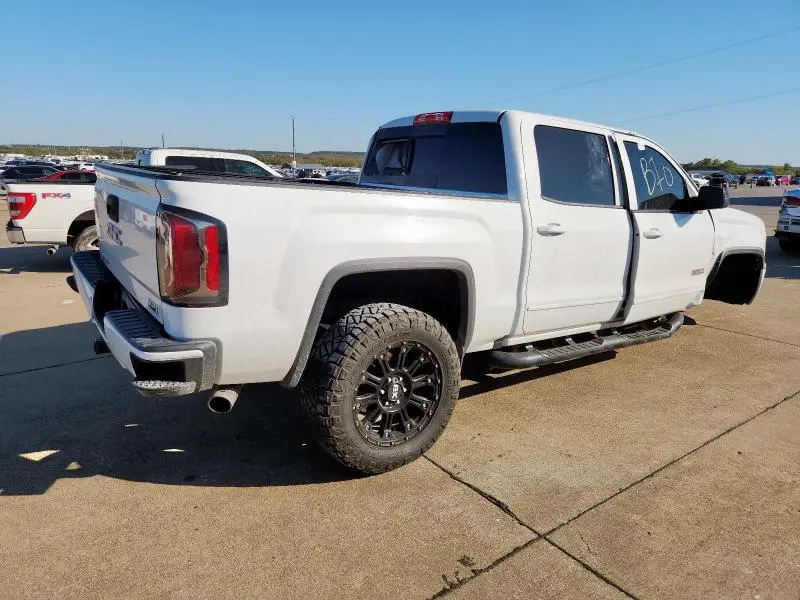 2018 GMC SIERRA K1500 SLT  