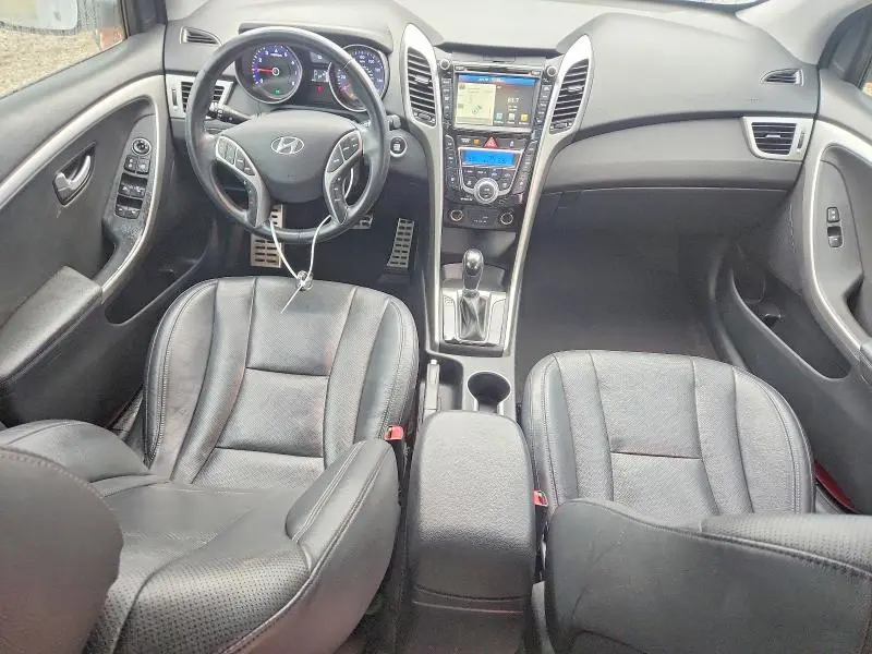 2016 HYUNDAI ELANTRA GT BASE  